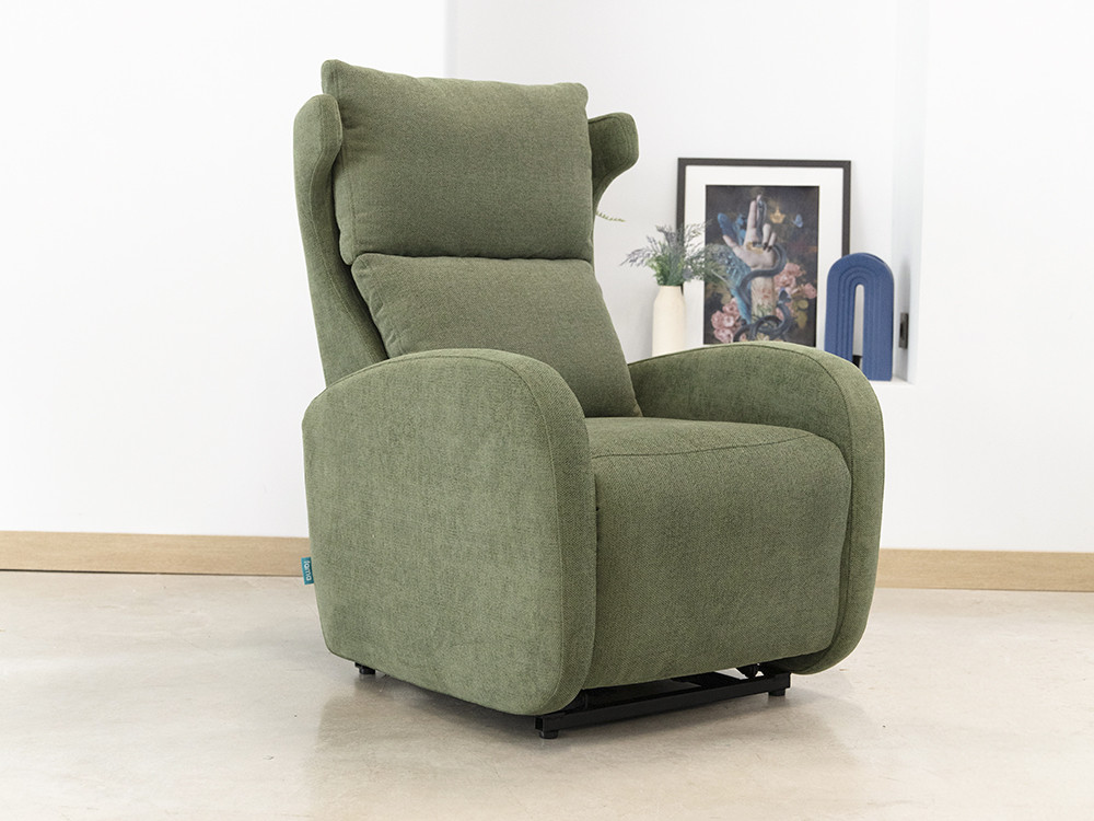 Tu sillon elevador Kim de Fama te espera. Haz tu compra online en Mobel 6000 con telas a medida muy premium