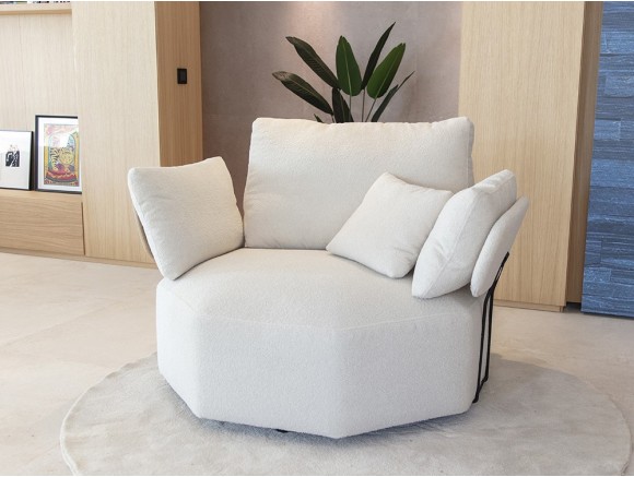 Diseña tu butaca de diseño Teseo O de Fama en Mobel 6000 en Madrid. Su forma octogonal y mesa son de gran estilo premium.
