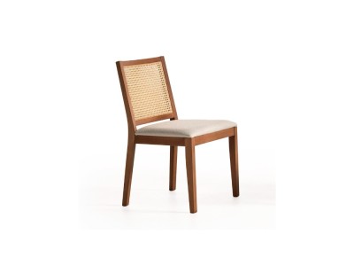 Diseña tu comedor con la silla de comedor 272 de Pérez e Hijos en Mobel 6000 en Madrid, con sutil rejilla y asiento suave.
