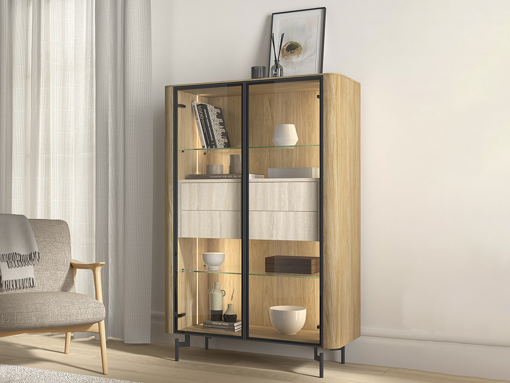 Diseña tu salón con la vitrina alta B056 de Kazzano en Mobel 6000 en Madrid, en sus bellos acabados Roble Slim y Arcilla.