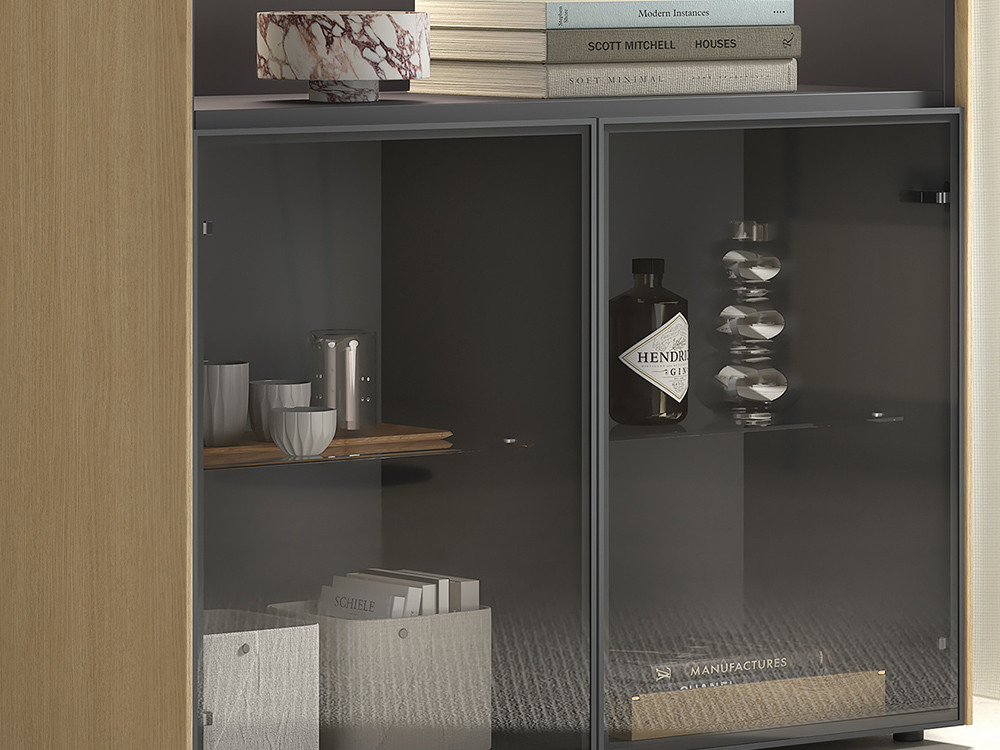 Tu vitrina alta B058 de Kazzano te espera. Haz tu compra online en Mobel 6000, con una iluminación opcional a tu medida