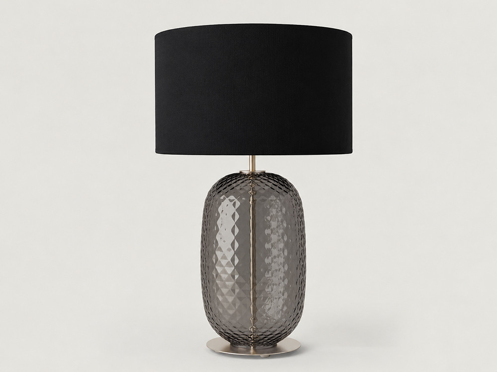 Personaliza el pie de lámpara Hail en Mobel 6000 en Madrid, con base de cristal con textura y su bella pantalla de chintz.