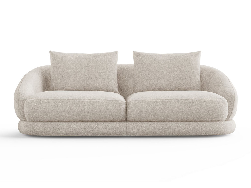 El sofá Dana de Temasdos destaca en Seismil Studio, disponible con un selecto tapizado en textiles seleccionados a medida.