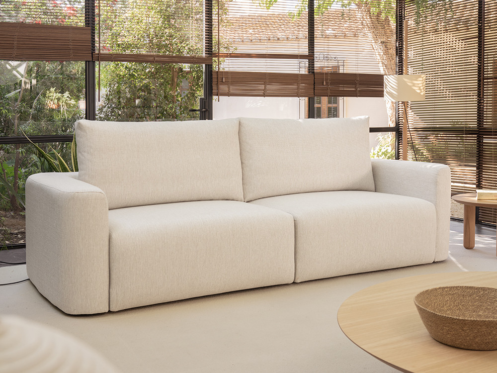 Descubre el sofisticado sofá modular deslizante Lino de Temasdos en Mobel 6000 en Madrid, en textiles o piel a tu medida.