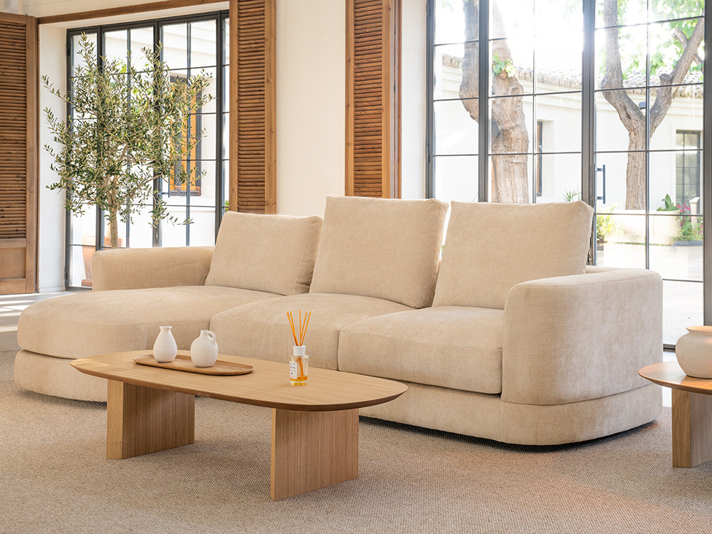 Tu sofá modular Platea con chaiselongue de Temasdos te espera. Haz tu compra online en Mobel 6000, a tu propia medida.