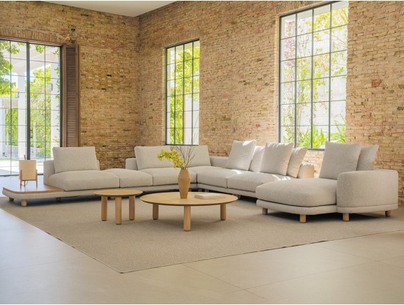 Descubre el sofá modular rinconera Platea con pata alta de Temasdos en Mobel 6000 en Madrid, en sus textiles seleccionados.