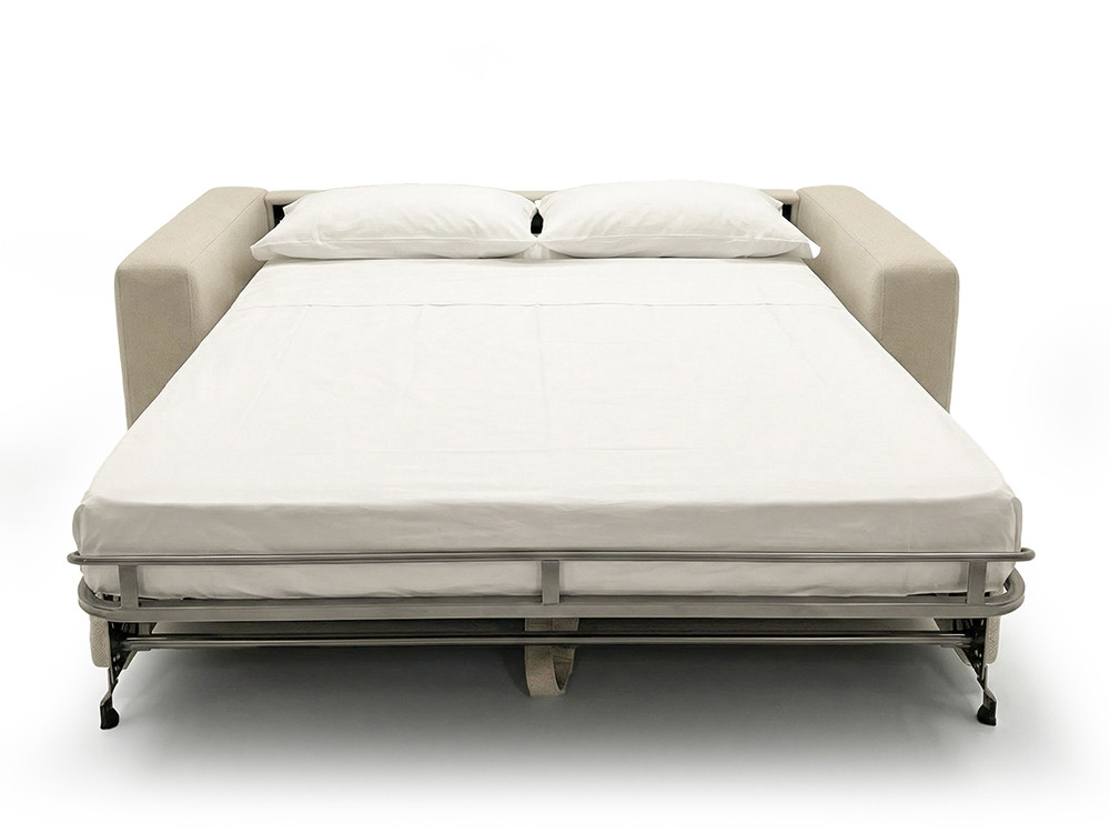 Equipa tu estancia con el sofá cama Alba con colchón de 18cm y apertura italiana de Mobel 6000 en Madrid en dos medidas.