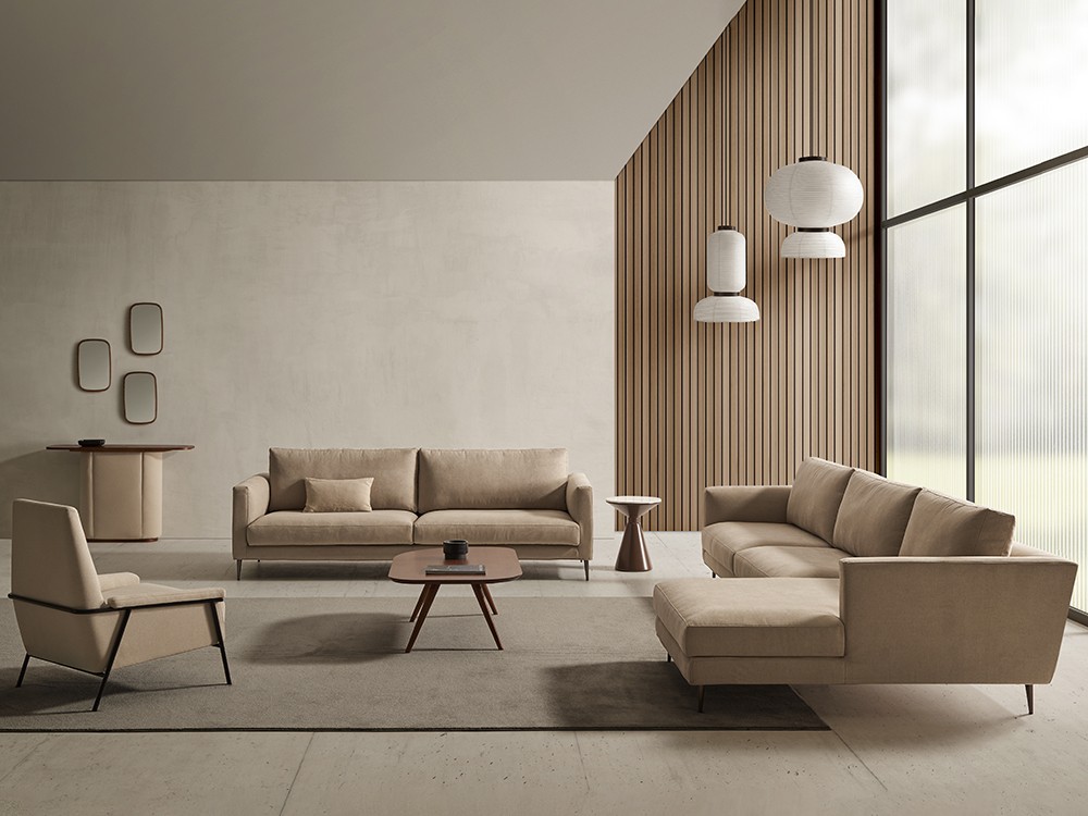 Con su diseño flotante y proporciones cuidadas, el sofá Lena es perfecto para salones de estilo contemporáneo.