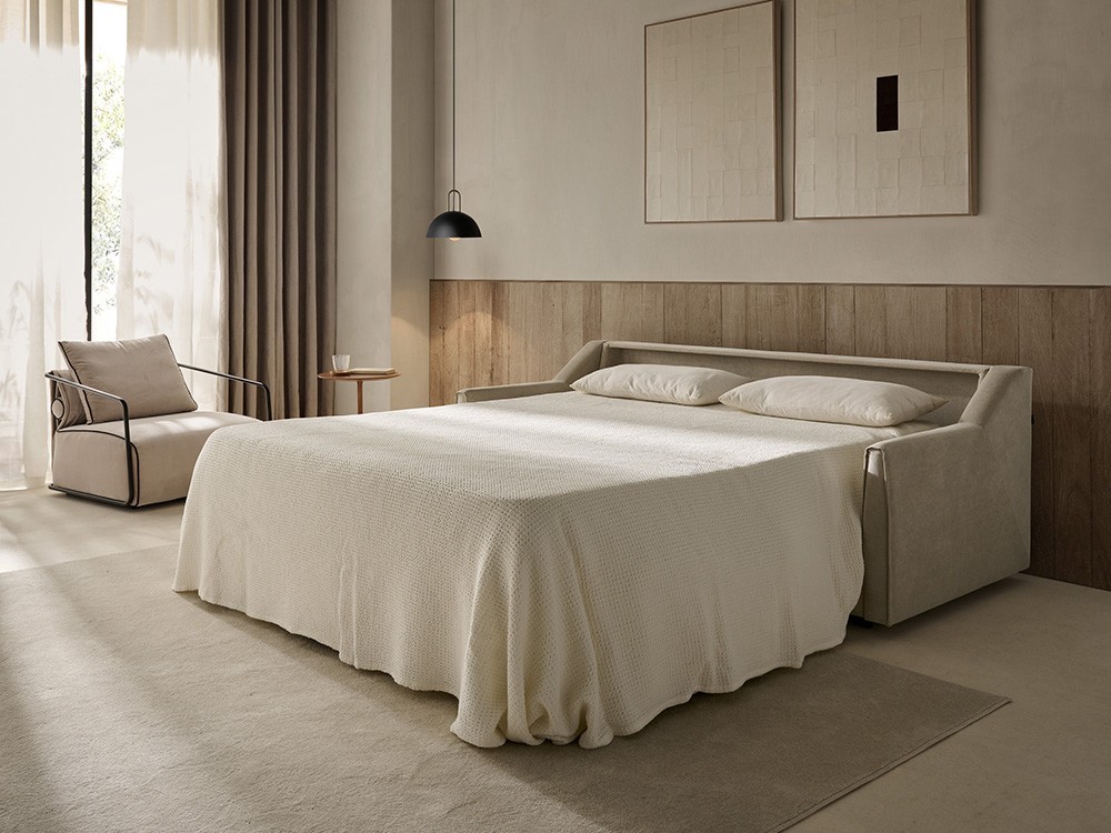 Tu sofá-cama Dorm de apertura italiana de Frajumar te espera. Haz tu compra online en Mobel 6000 en tejidos seleccionados.