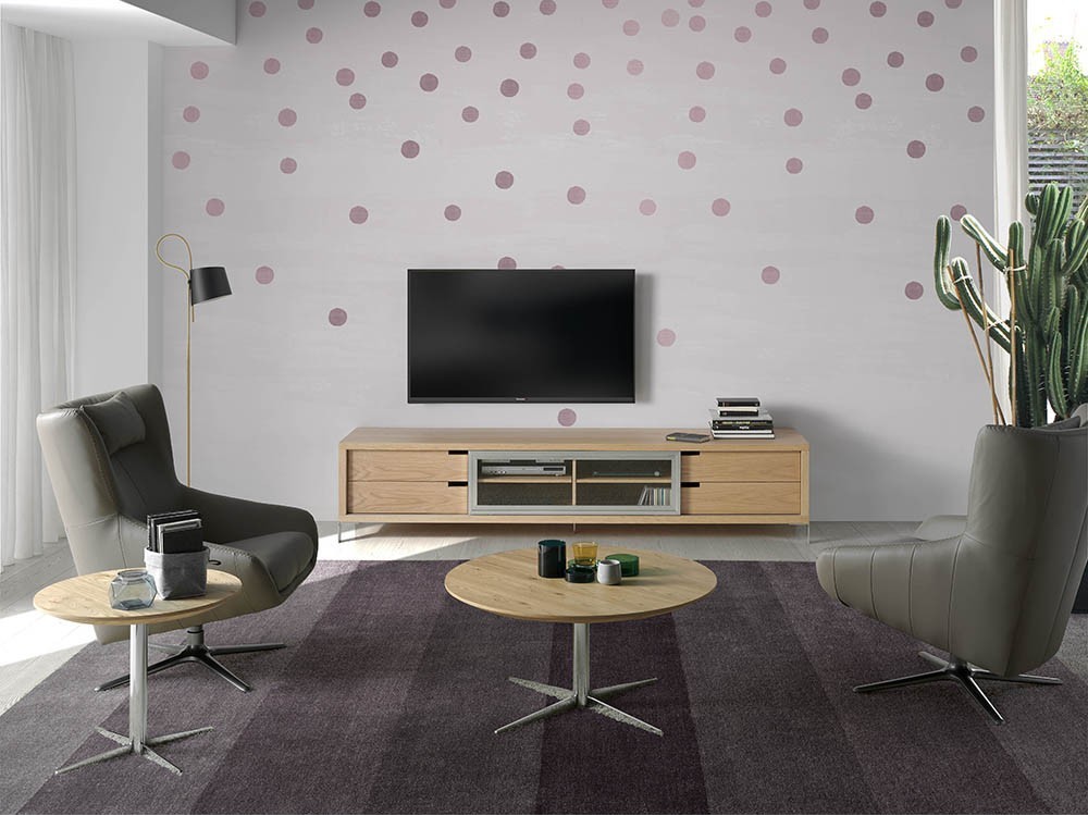 Sillón giratorio con pie de acero y asiento tapizado en piel sintética 5044 de Ángel Cerdá en Mobel 6000