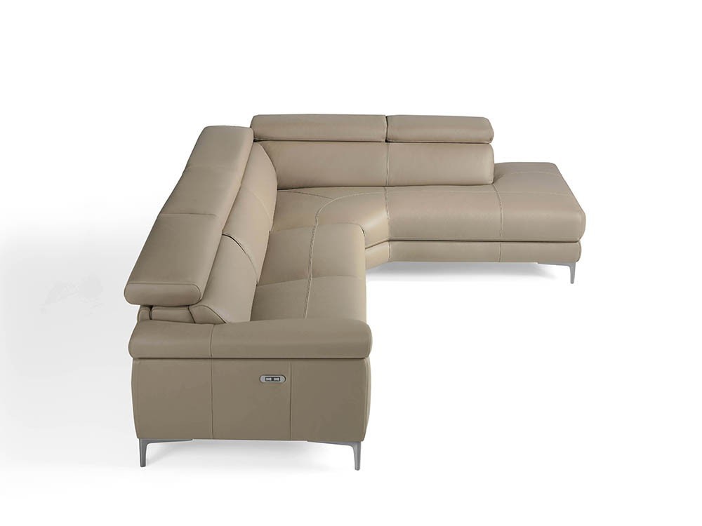 Sofá Rinconera 6042-6043 tapizada en piel color visón con mecanismo relax Harmony by Ángel Cerdá 