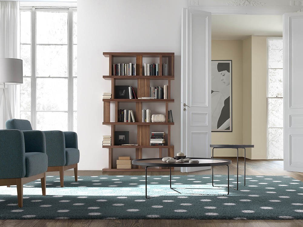 Mesa de centro redonda con estructura de acero negro y sobre en nogal 2006 de Ángel Cerdá en Mobel 6000