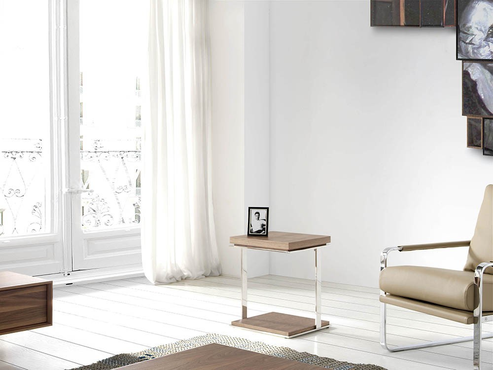 Mesa auxiliar con estructura de acero inox y dos sobres chapados en nogal 2038 de Ángel Cerdá en Mobel 6000