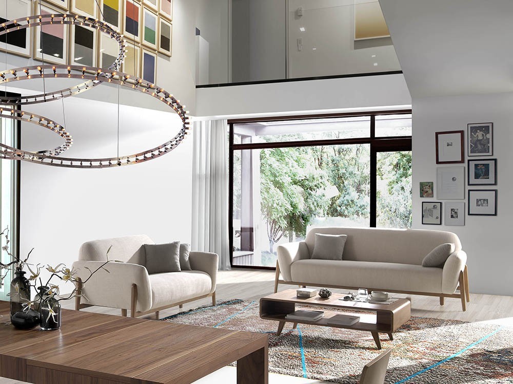 Mesa de centro de diseño retro 2021 en madera chapada en nogal de Ángel Cerdá en Mobel 6000