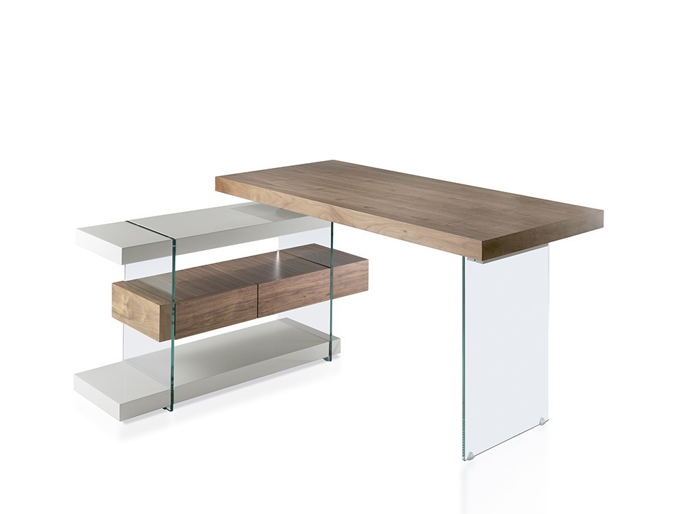 Escritorio 3003 que combina chapa de nogal con lacado en gris y laterales de cristal templado de Ángel Cerdá