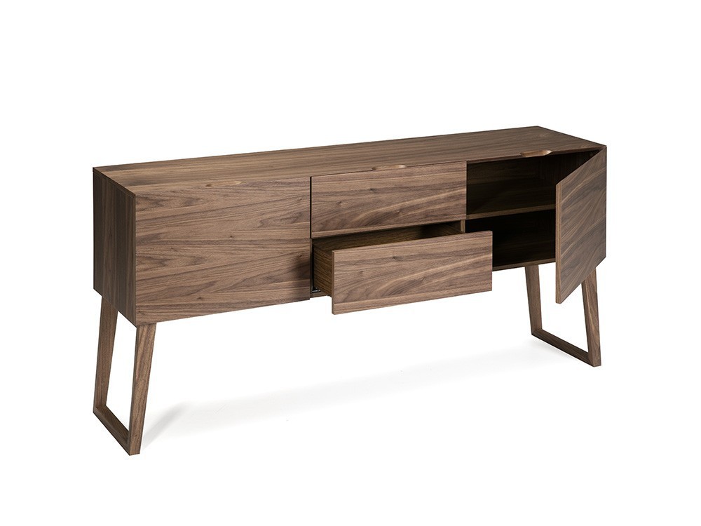 Aparador chapado en nogal con dos puertas y dos cajones 3077 de Ángel Cerdá en Mobel 6000