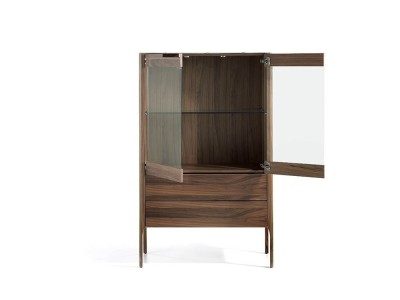 Vitrina chapada en nogal con tapa cerámica, puertas de cristal ahumado y dos cajones 3075 de Ángel Cerdá