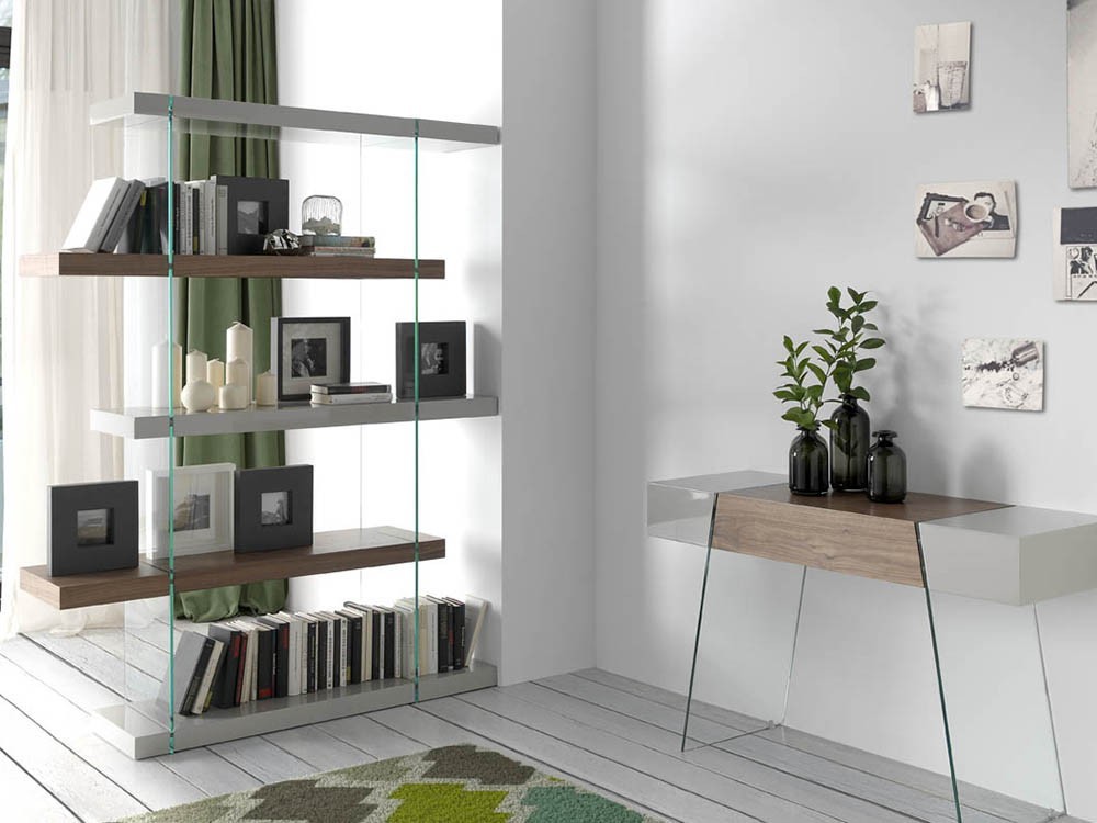Librería abierta con laterales de cristal templado y baldas combinadas en chapa nogal y lacado gris 3025 de Ángel Cerdá
