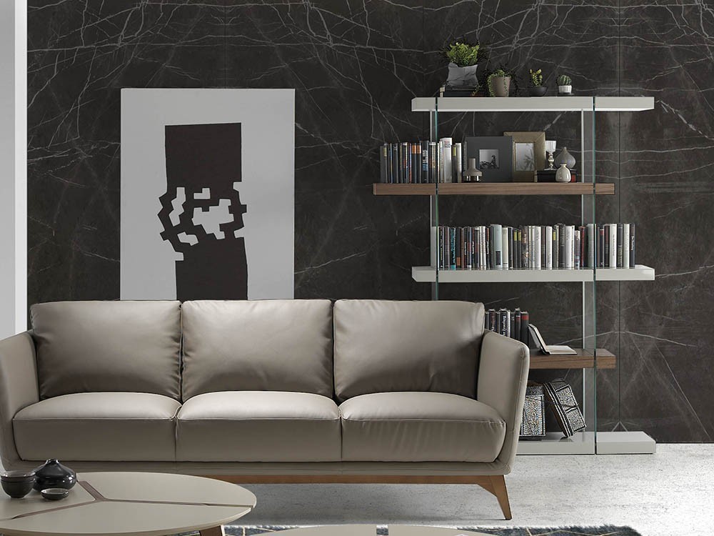 Librería abierta con laterales de cristal templado y baldas combinadas en chapa nogal y lacado gris 3025 de Ángel Cerdá