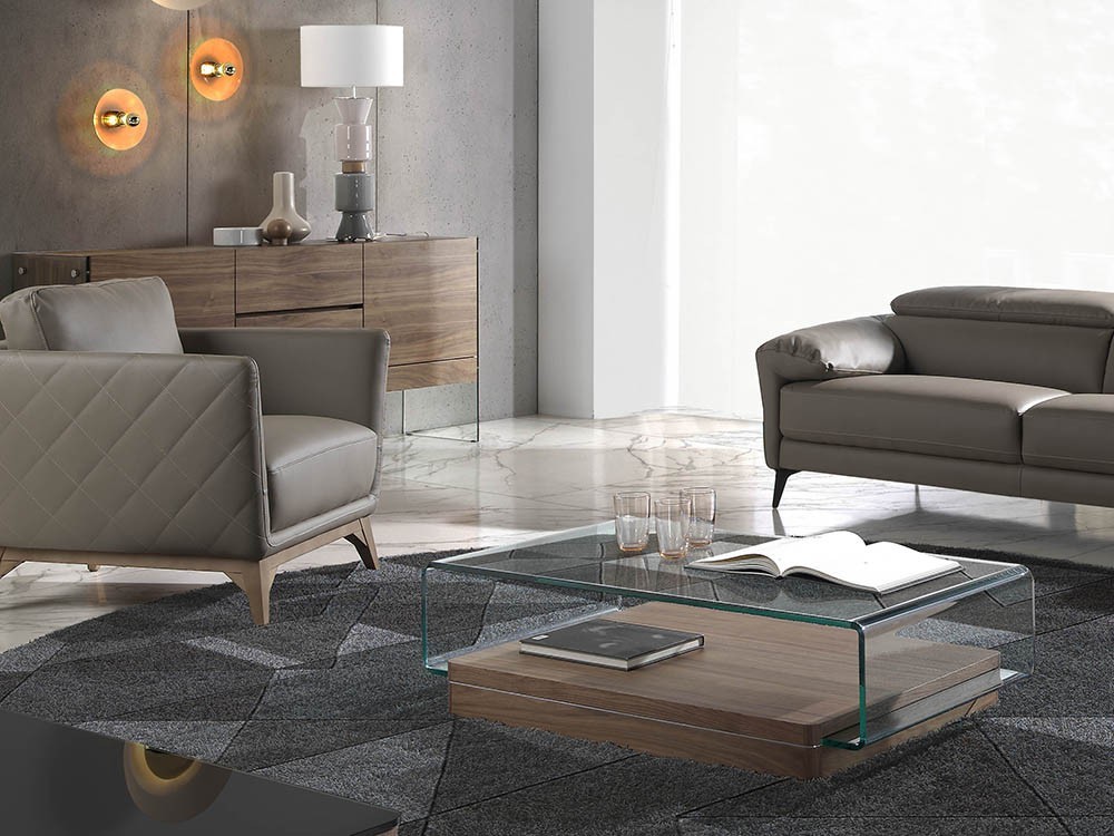 Mesa de centro con base chapada en nogal y sobre de cristal templado curvado 2004 Harmony de Ángel Cerdá