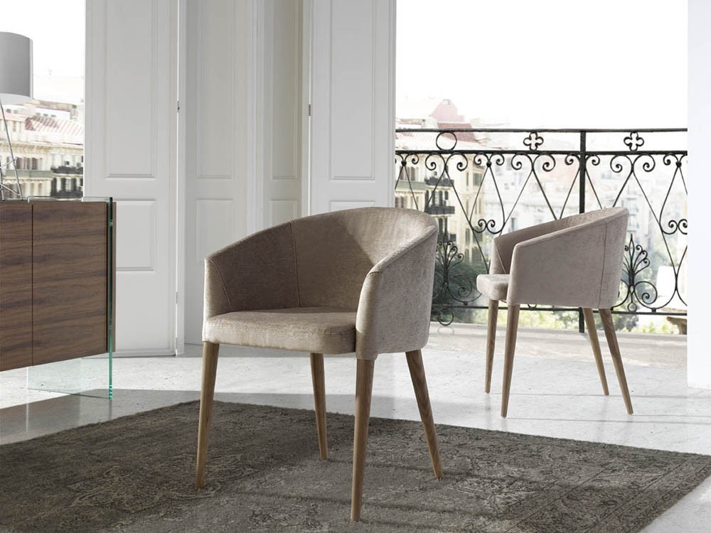 Silla de diseño con estructura de madera y asiento tapizado en textil 4007 Harmony de Ángel Cerdá