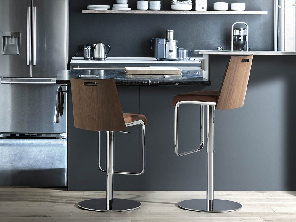 Taburete alto regulable en altura tapizado en piel sintética y estructura de acero 4072 Ángel Cerdá Harmony