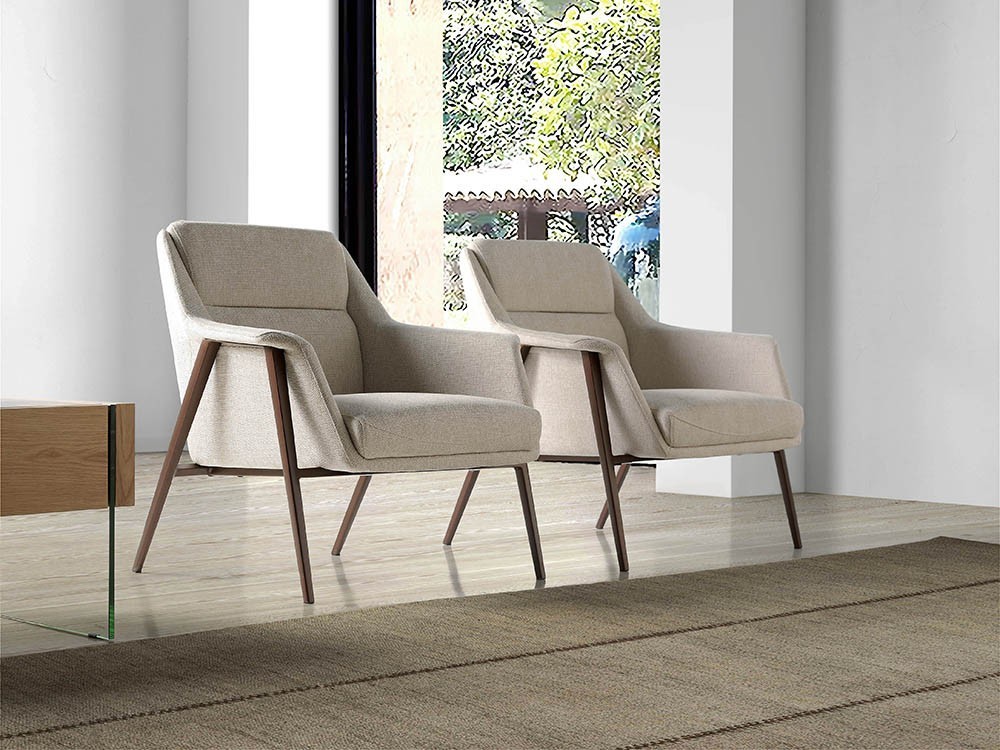 Butaca tapizada en textil con estructura de acero cobre 5010 Harmony de Ángel Cerdá