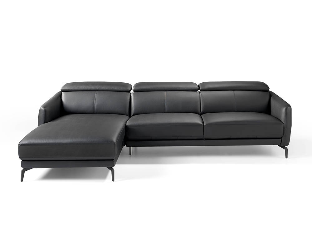 Sofá con Chaiselongue 6058/6059 tapizado en piel, elige si quieres chaiselongue a derecha o izquierda de Ángel Cerdá