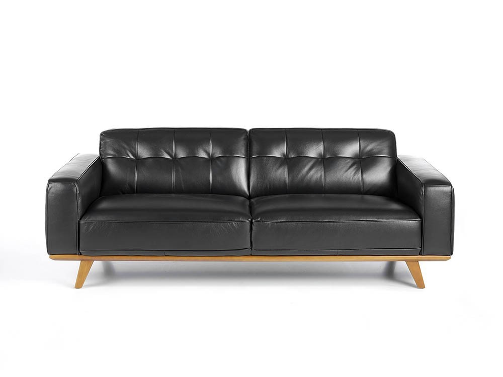 sofá de 3 plazas tapizado en piel negra con base de madera color nogal 6031 Ángel Cerdá Harmony