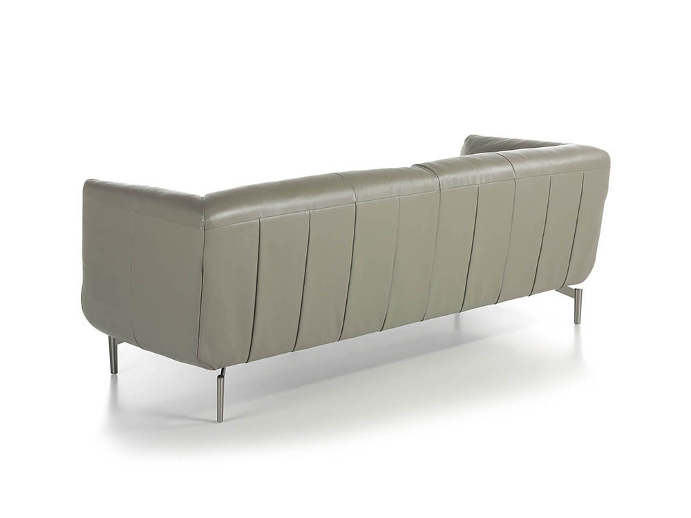 Sofá de 3 plazas en piel gris con patas de acero pulido oscuro 6037 Ángel Cerdá Harmony