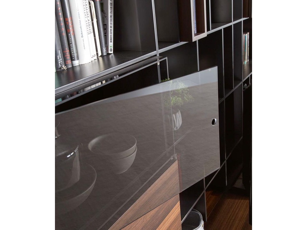 Librería con espacio para la televisión en antracita mate y chapa eucalipto Yoko Time