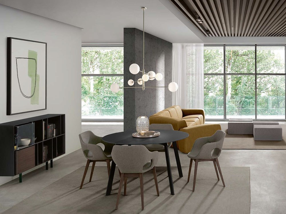 Aparador lacado en antracita mate con contenedores chapados en roble Yoko Time