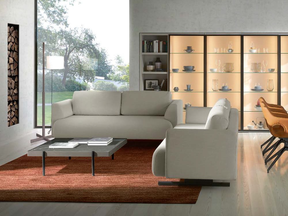 Mesa de centro o auxiliar lacada con estrutura de metal Birch Time