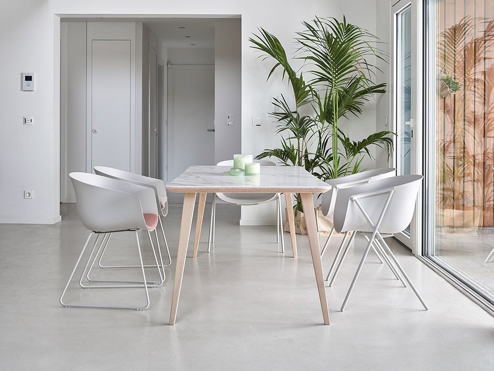 Silla Bai de acero y polipropileno