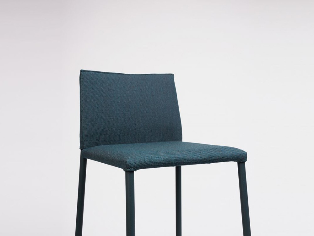 Taburete de acero y tapizado Moka