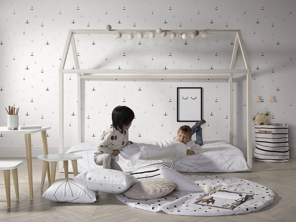 Cama casita para colchón de 90x190