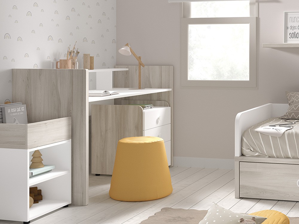 puff cónico de espuma con tapizado en tejido panamá liso ocre