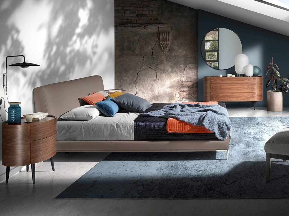 Mesita de noche ovalada de madera chapada en nogal 7074 Ángel Cerdá - 2