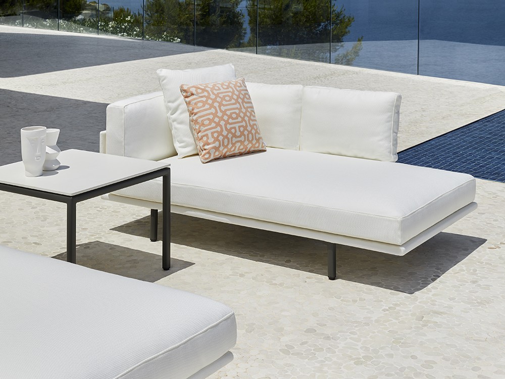 Mesa auxiliar para salón exterior de aluminio y hpl o porcelánico Long Island Point - 5