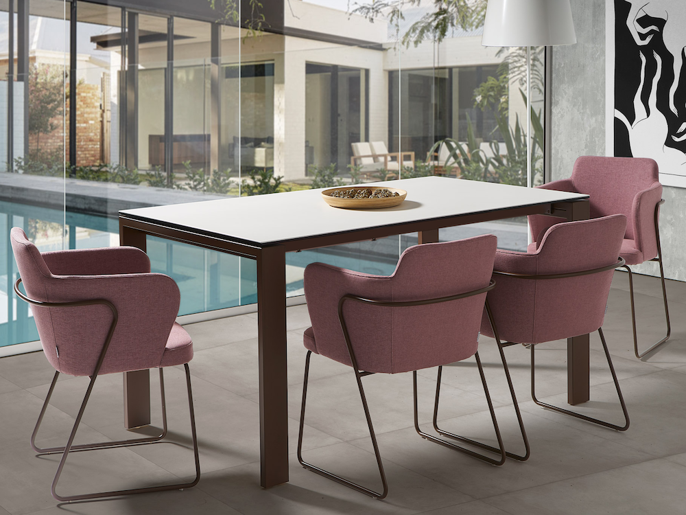 Sillón tapizado con patas de tubo de metal Evia PZ Doos - 3