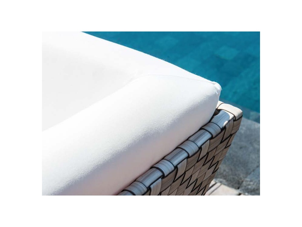 Sillón  de fibra sintética con cojines tapizados para salón exterior Brafta de Skyline - 9