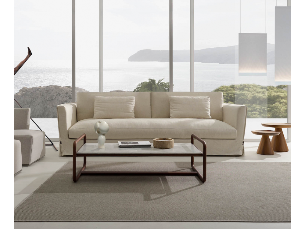 Ilum de Frajumar, alma clásica y líneas modernas en un sofá desenfundable y lleno de carácter.