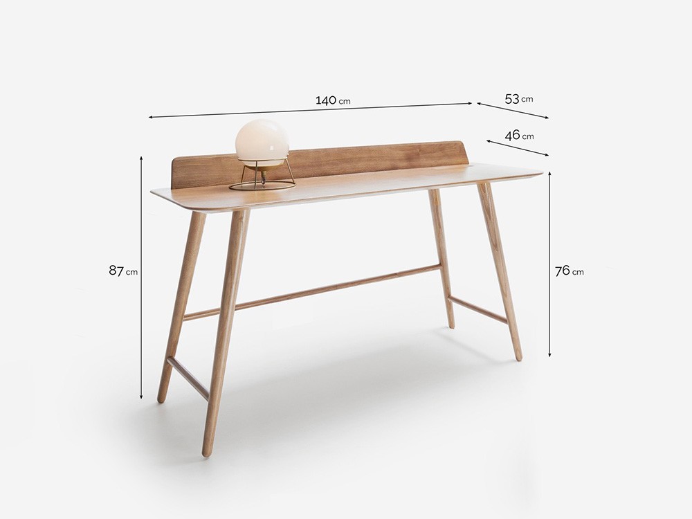 Medidas del escritorio Besk de Beltá Frajumar