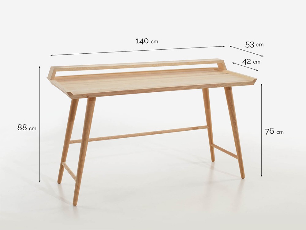 Escritorio Poet de Beltá Frajumar medidas