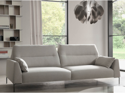 Sofá Oliv de Frajumar, diseño contemporáneo con líneas clásicas y gran confort