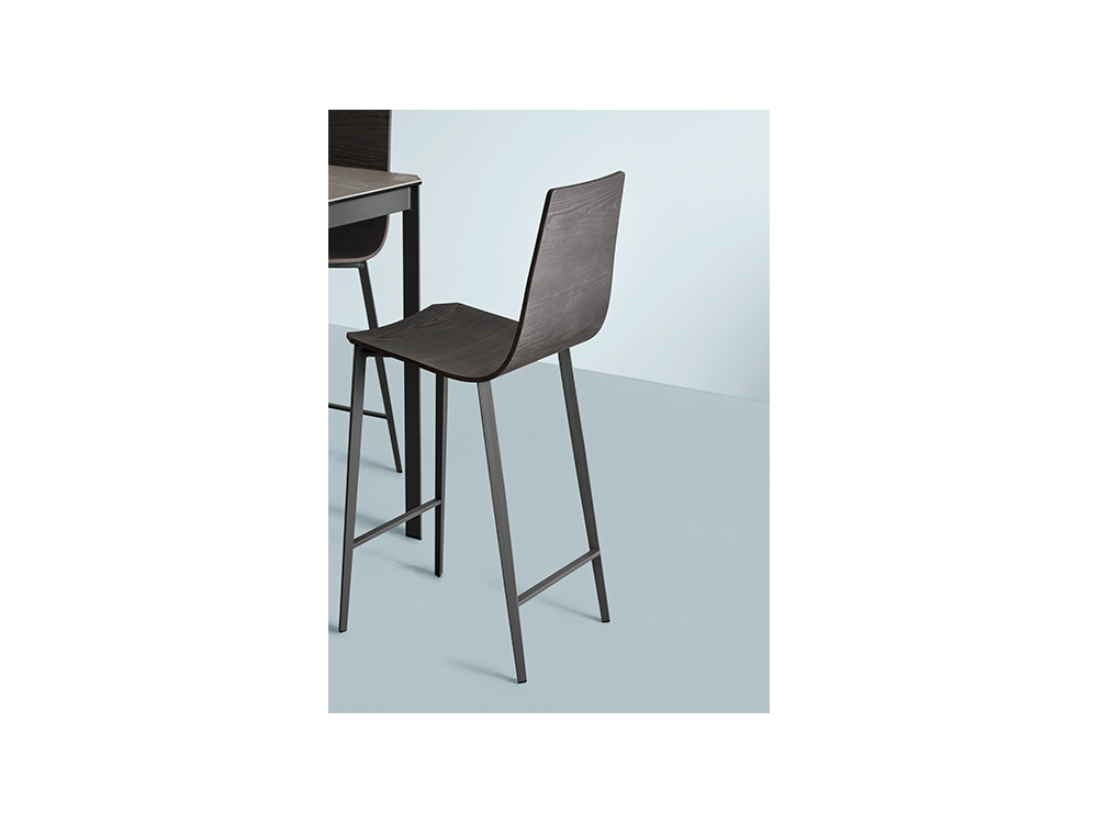 Taburete con asiento de madera o tapizado Salt Mobliberica - 6