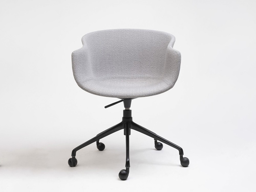 Silla Bai regulable en altura y giratoria