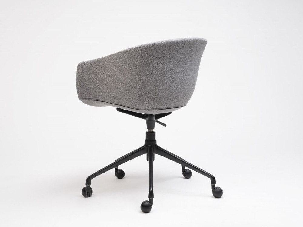 Silla Bai regulable en altura y giratoria