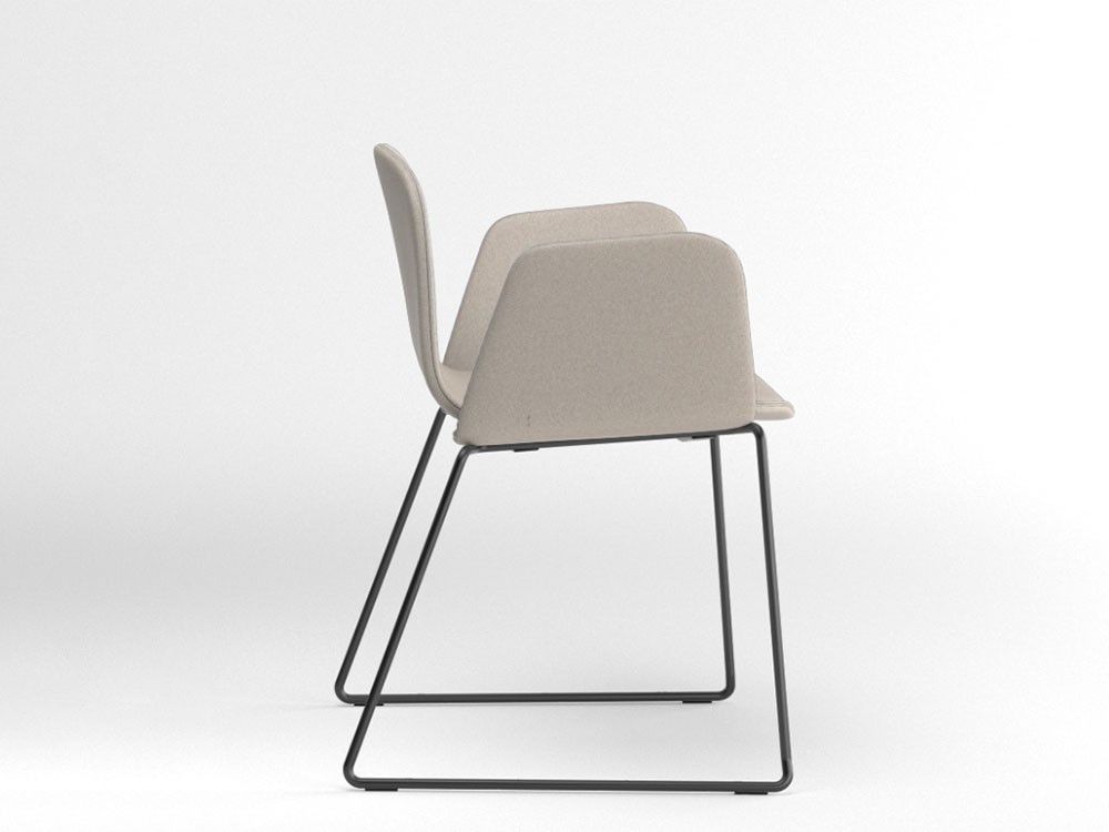 Silla trineo Bob XL tapizada con brazos Ondarreta - 2