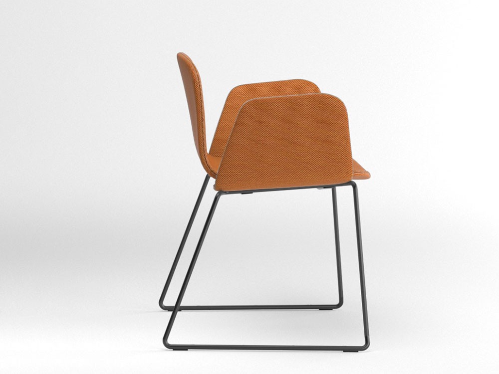 Silla trineo Bob XL tapizada con brazos Ondarreta - 4